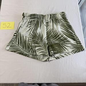 H&M Green and White Palm Leaf Print Shorts, Size US L